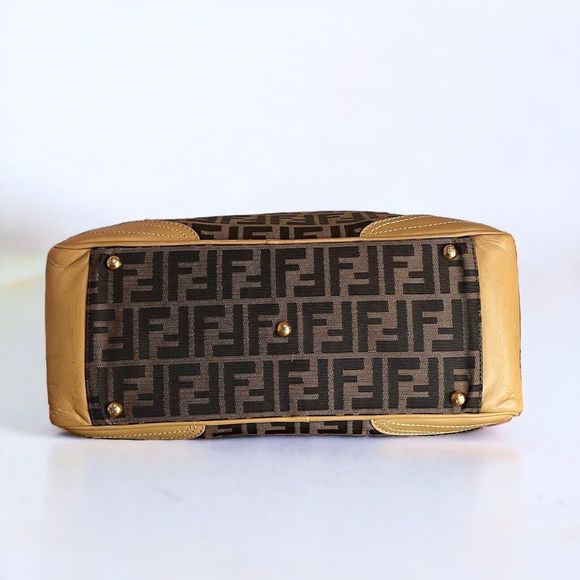 Vintage Fendi Zucca Doctor Bag Large Authentic - Picture 14 of 17